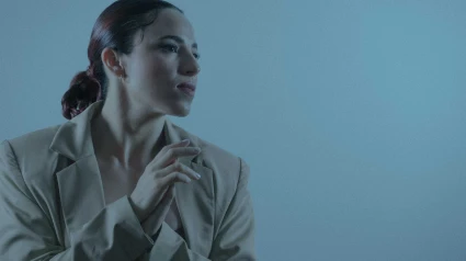 La artista linarense inicia una nueva etapa musical con un single que mezcla dream pop y soul contemporáneo en una oda al presente