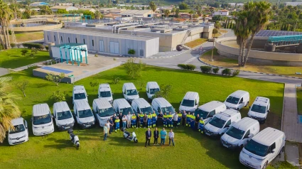 Aguas y Servicios de la Costa Tropical presenta su nueva flota con 26 vehículos híbridos y eléctricos