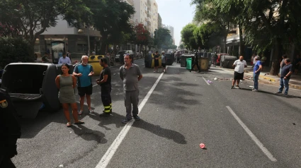 Indignación de los gaditanos por los actos vandálicos de la huelga