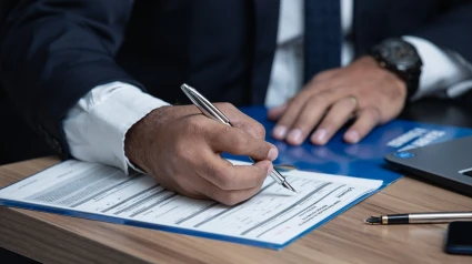 Firma de contratos