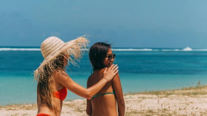 Cómo quitarte la arena de la playa de forma fácil y efectiva