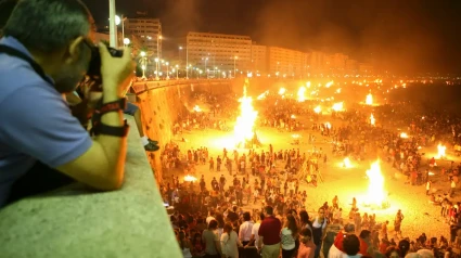 Hogueras en la Noche de San Juan en A Coruña