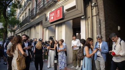 Exterior de la sede socialista de la calle Ferraz en Madrid