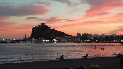 Atardecer en la playa de Las Delicias de Águilas