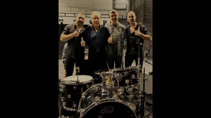 Imagen de Los Brazos con el batería Max Weinberg
