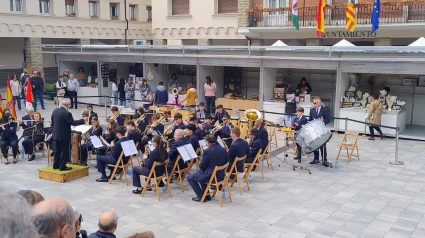Banda Chicotén en la plaza España
