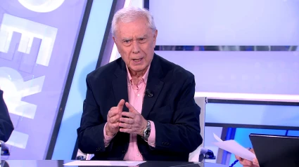 Javier Rupérez: “España queda como un país dudoso ante la OTAN por los intereses personales de Sánchez”