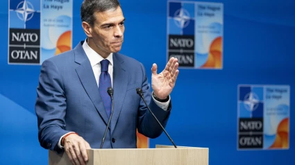 El presidente del Gobierno español, Pedro Sánchez, durante una rueda de prensa tras la cumbre de la OTAN en el Foro Mundial de La Haya, Países Bajos.