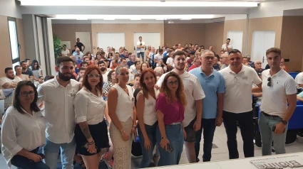 Jornada técnica con expertos y asistentes