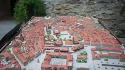 Maqueta interactiva de Vitoria-Gasteiz en el Palacio Villa Suso