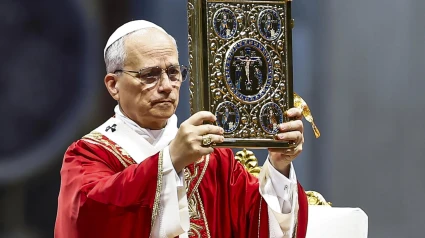 El Papa León XIV preside una misa solemne de los Apóstoles Pedro y Pablo en la Basílica de San Pedro, en el Vaticano