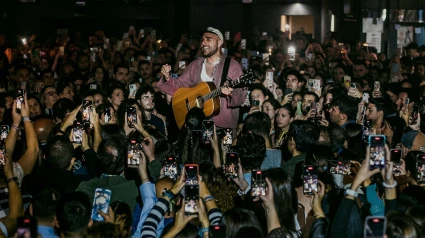 Nil Moliner en uno de sus conciertos