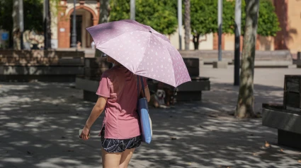 Casi toda España está con avisos por calor y tormentas, con diez CCAA en aviso naranja por altas temperaturas