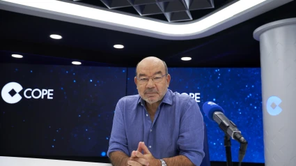 Ángel Expósito en los estudios de COPE