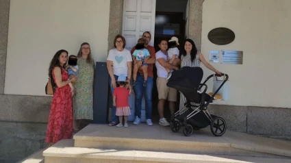 Protesta de familias en Monterroso