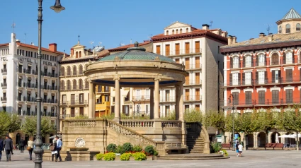 Unos vecinos de Pamplona anuncian que se mudan y esta es la inesperada petición que reciben antes de marcharse