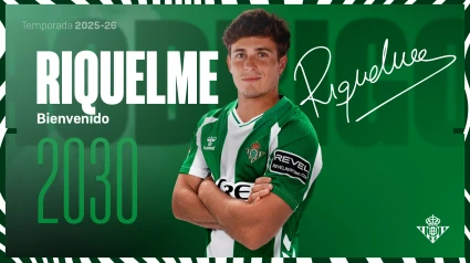 Rodrigo Riquelme jugará las próximas cinco temporadas en el Betis.