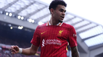 Luis Díaz, con la camiseta del Liverpool