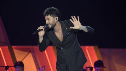 El cantante Antoñito Molina durante una actuación