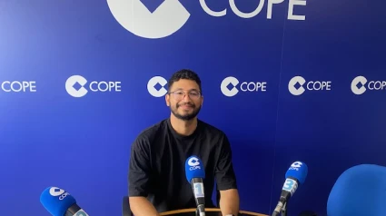 Francisco relata su experiencia en los estudios de COPE Ourense