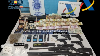 Foto de los objetos requisados