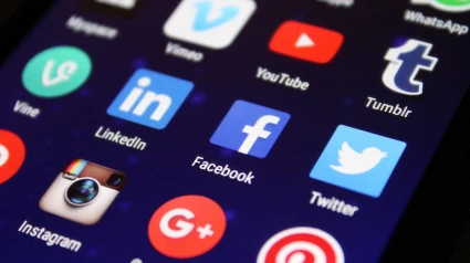 Redes Sociales