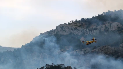 Fuego en la sierra de Paüls