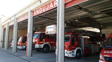 El Ayuntamiento de Andújar responde a la denuncia de los bomberos: anuncia nuevas plazas, defiende los servicios mínimos y agradece la actuación