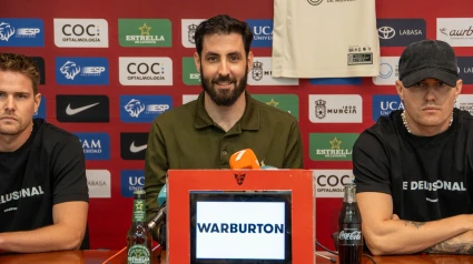 Presentación segunda equipación de UCAM CB