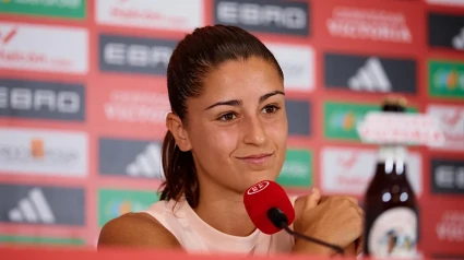 Jana Fernández en rueda de prensa