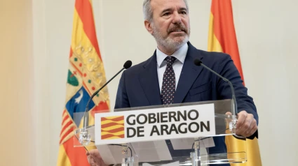 Jorge Azcón en rueda de prensa