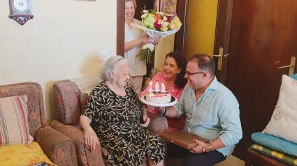 Elvira Martín Villasclaras cumple 100 años en Almuñécar