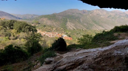 La cova del Tamborí en La Vall de Laguar