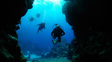 Un grupo de buceadores encuentra un barco hundido hace 2.000 años frente a La Manga: no estaba vacío