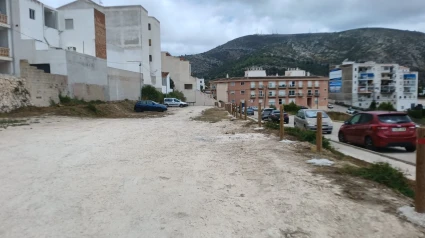 Una de les noves zones d’aparcament habilitades a El Poble Nou de Benitatxell amb motiu de les festes patronals en honor a Santa Maria Magdalena