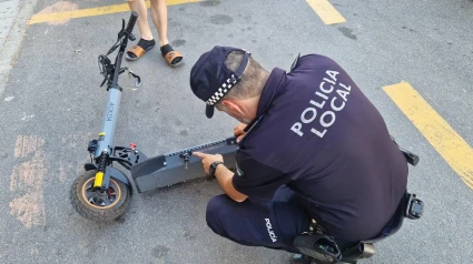 Se intensifican los controles sobre patinetes eléctricos y bicicletas por la Policía Local de Motril