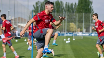 Jesús Areso, durante un entrenamiento con Osasuna
