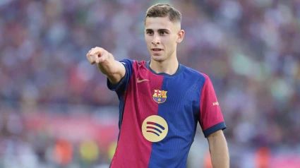 Fermín López (FC Barcelona) celebra tras marcar el segundo gol de su equipo durante el partido de La Liga EA Sports entre el FC Barcelona y el Villarreal CF en el Estate Olimpic Lluis Companys el 18 de mayo de 2025 en Barcelona.