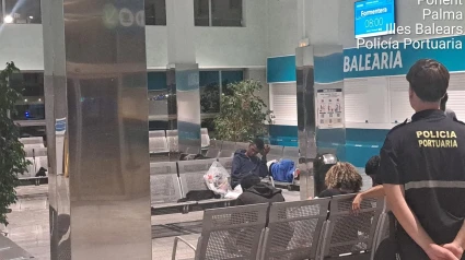 inmigrantes en el puerto de Palma