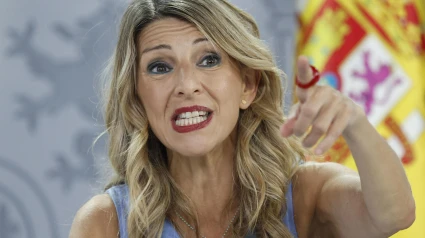 La ministra de Trabajo y vicepresidenta segunda, Yolanda Díaz, durante la rueda de prensa posterior a la reunión del Consejo de Ministros, este martes, en el complejo del Palacio de la Moncloa