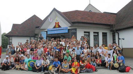 Encuentro de jóvenes en Piñuécar, Madrid.