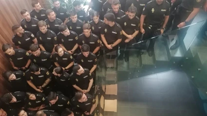 Policías nacionales en practicas