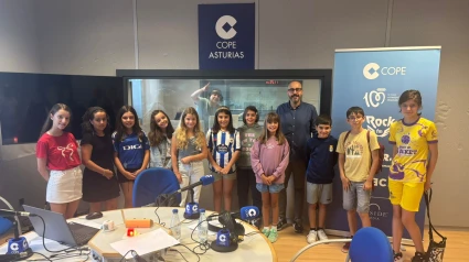 Participantes de las actividades al aire libre de los Centros Sociales de Oviedo, en COPE