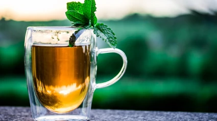 Cinco trucos infalibles para preparar el té perfecto y sorprender este verano