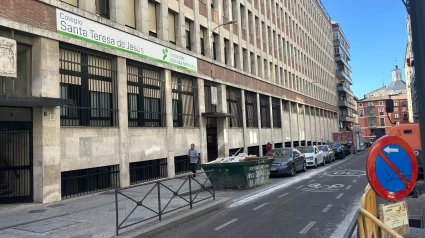Colegio Santa Teresa de Jesús, en la calle Felipe II
