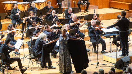 Esperanza Fernández con la Orquesta Ciudad de Granada