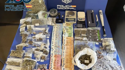 Droga, dinero y objetos intervenidos