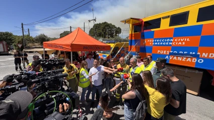 Incendio en Mombeltrán declarado Nivel 2. Atención a medios en el Puesto de Mando Avanzado.