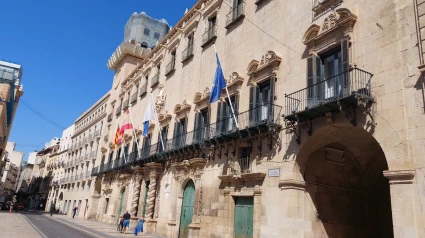 El Ayuntamiento empieza a notificar electrónicamente la tasa de basuras