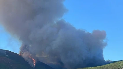 Declarado un incendio en la comarca de Las Hurdes en Cáceres